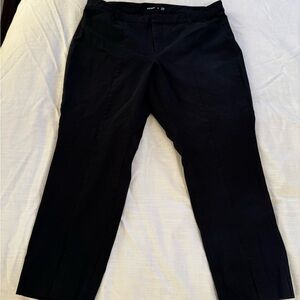 Old Navy Women’s Pixie Black Dress Pants